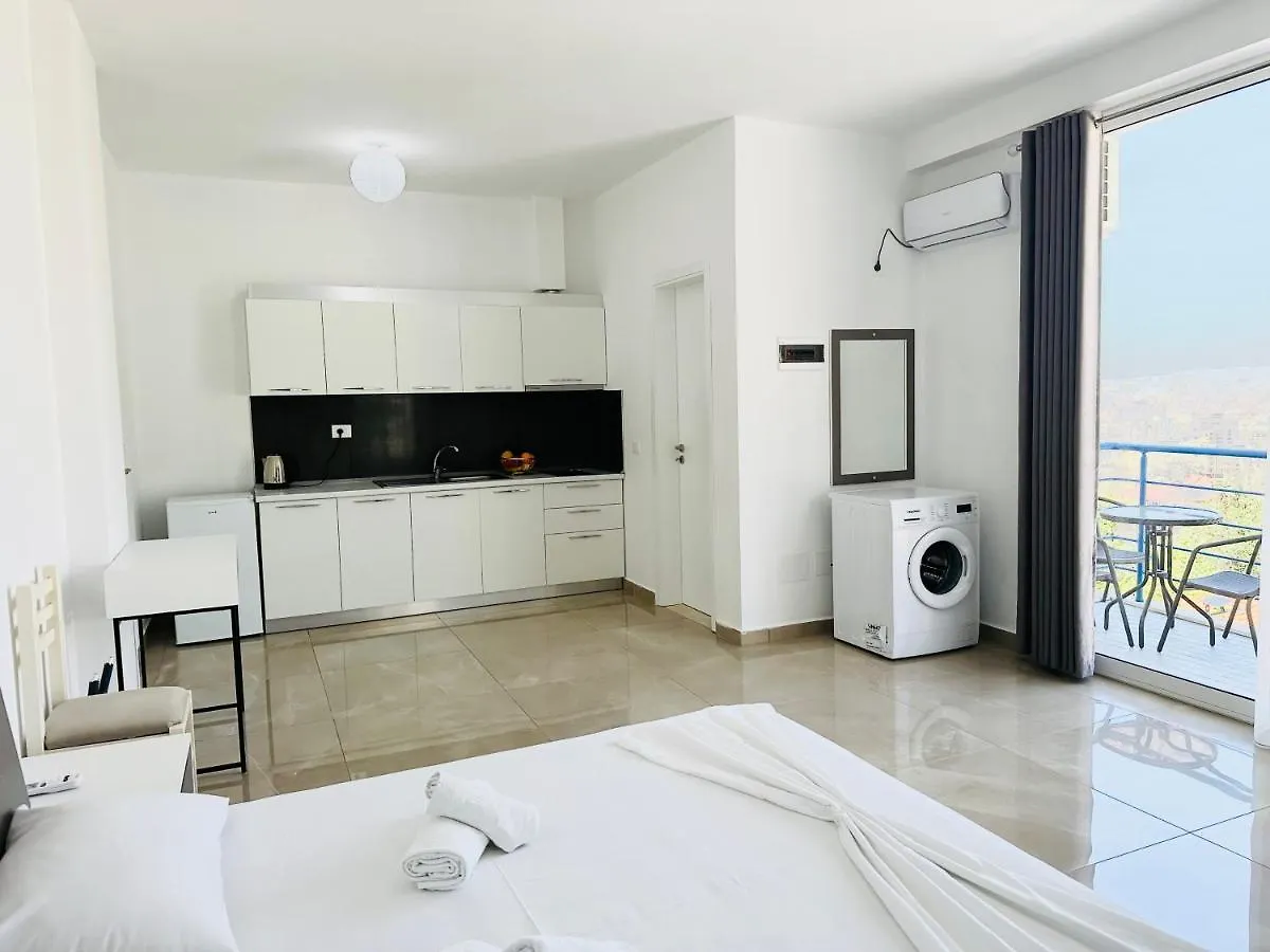 Jico Travel - Villa Colombo Wlora 0*,